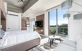 Milan Aventura Hotel
